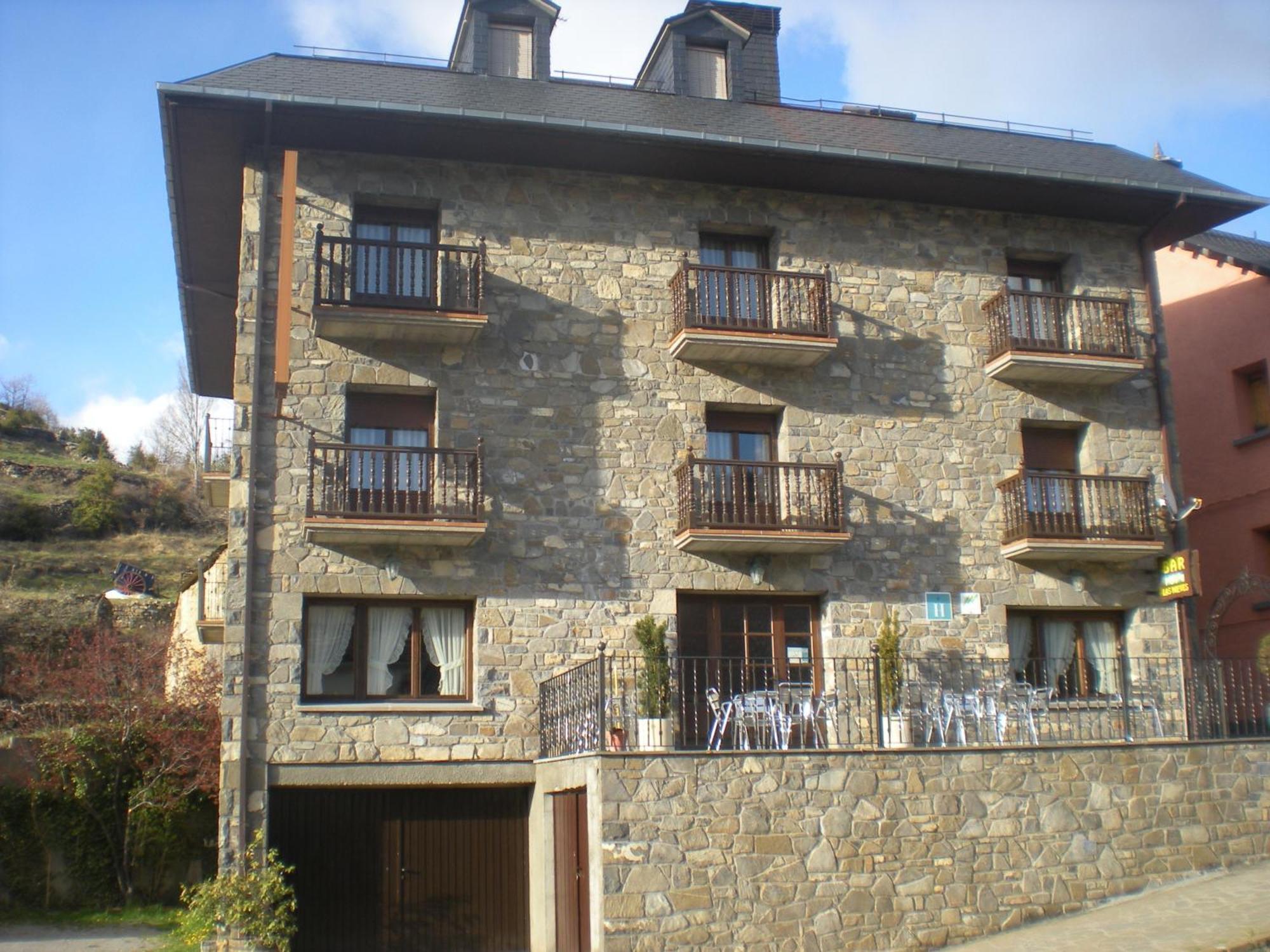 Hotel Las Nieves Linás de Broto Exterior foto